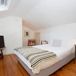 Artistic Duplex
