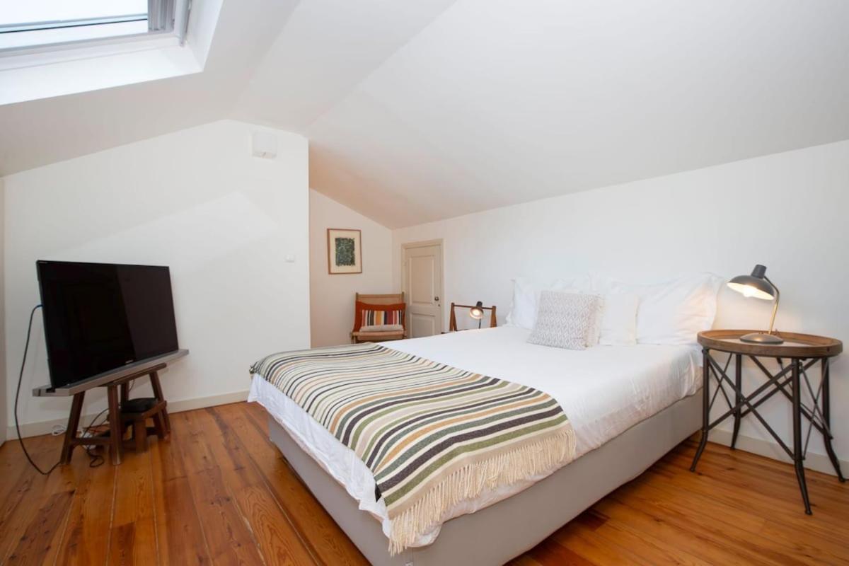Artistic Duplex Apartment