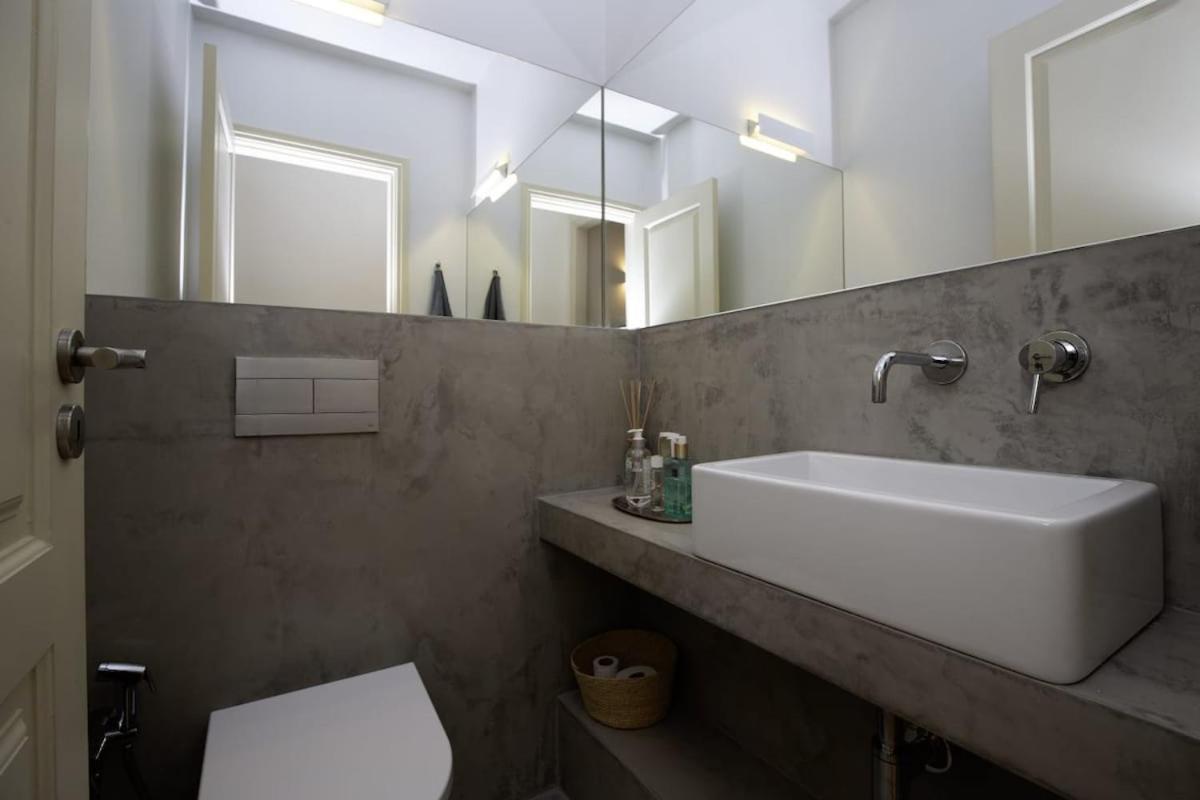 Apartment Artistic Duplex Lissabon